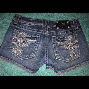 Miss me shorts size 27